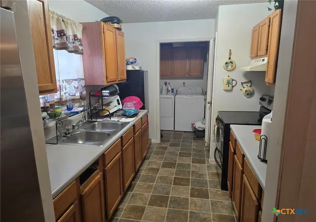 Photo 3 of Single family home for sale at 1517 School St, Gonzales, TX 78629 | MLS# 602686 | Listing updated on 2026-07-24