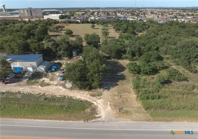 4th image of 901 Loop 121, Belton, TX 76513 | MLS# 602710