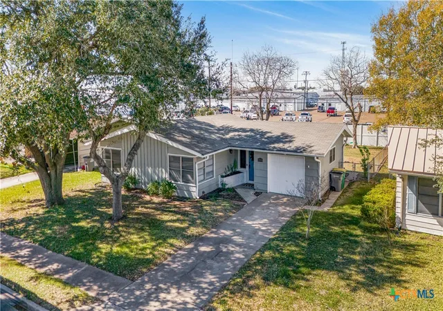 2nd image of 4805 Lilac Ln, Victoria, TX 77904 | MLS# 602589