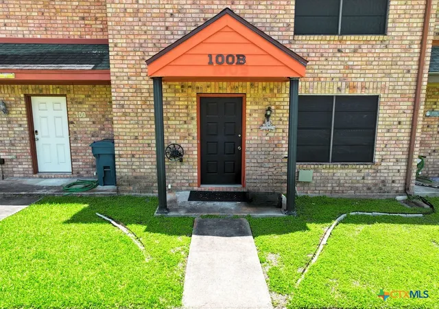 1st image of 100 Seascape Dr #B, Port Lavaca, TX 77979 | MLS# 602719