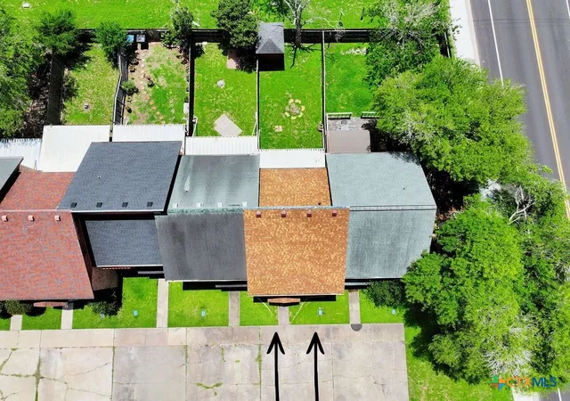 5th image of 100 Seascape Dr #B, Port Lavaca, TX 77979 | MLS# 602719