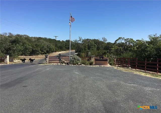 3rd image of 530 Stallion Estates, Spring Branch, TX 78070 | MLS# 602843