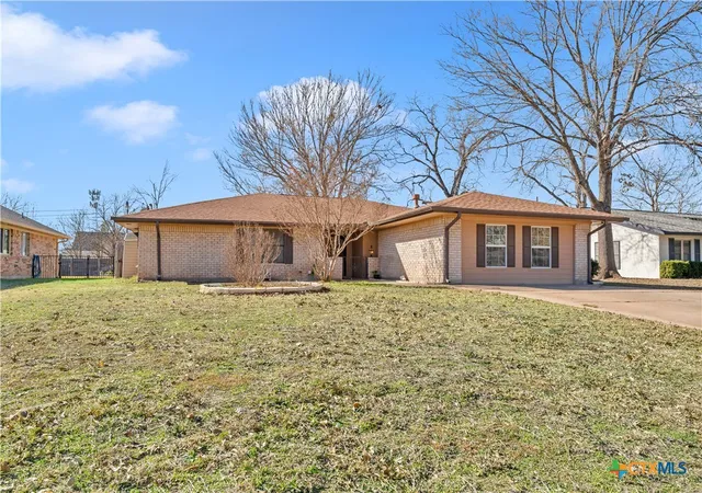 2nd image of 213 Corder Ln, Burnet, TX 78611 | MLS# 600085