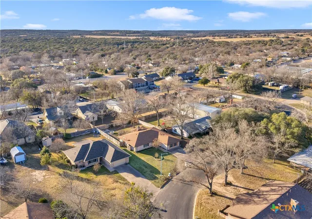 3rd image of 213 Corder Ln, Burnet, TX 78611 | MLS# 600085