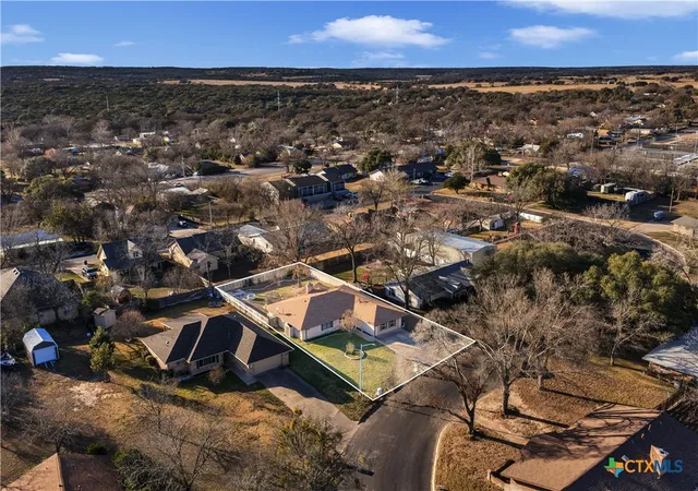 4th image of 213 Corder Ln, Burnet, TX 78611 | MLS# 600085