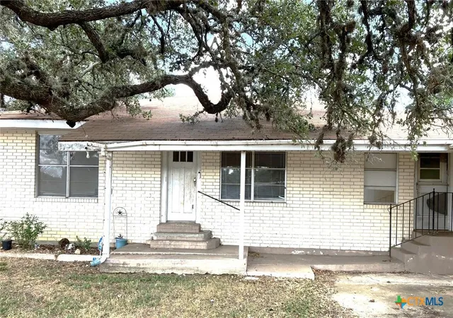 Photo 3 of Single family home for sale at 487 Us Hwy 77a N, Cuero, TX 77954 | MLS# 603306 | Listing updated on 2026-07-03