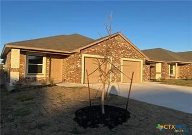 2nd image of 1102 Zora Dr #A & B, Temple, TX 76504 | MLS# 603395