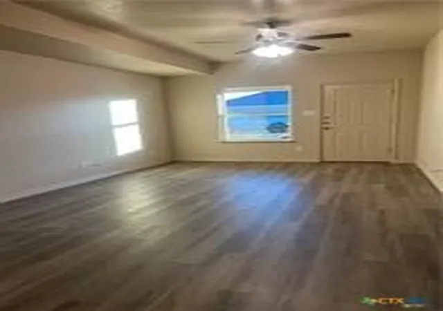 5th image of 1102 Zora Dr #A & B, Temple, TX 76504 | MLS# 603395
