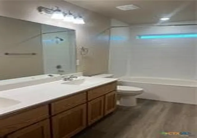 3rd image of 1106 Zora Dr #A & B, Temple, TX 76504 | MLS# 603400