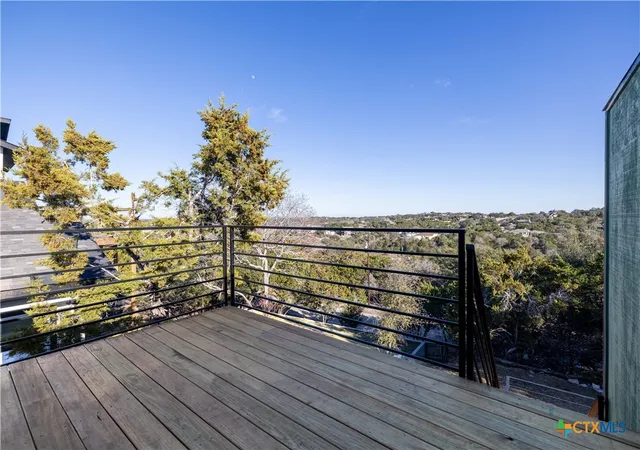 24th image of 1310 Mountain Top Loop, Canyon Lake, TX 78133 | MLS# 603409