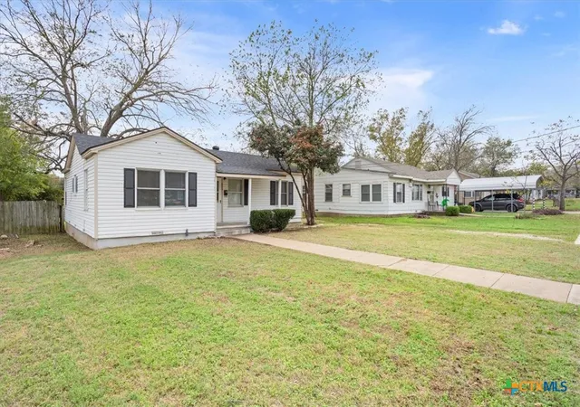 Homes for sale in Belton, TX | 809 E 12th Ave, Belton, TX 76513 | MLS# 603268