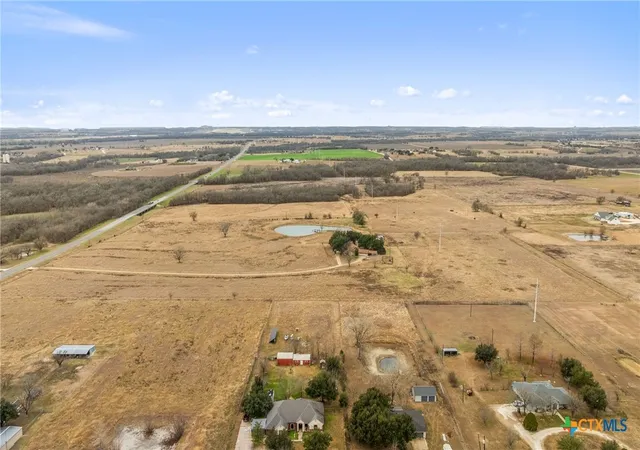 Photo 3 of House for sale at 9562 State Hwy 53, Temple, TX 76501 | MLS# 602979 | Listing updated on 2026-04-08