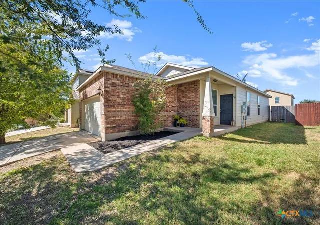 Photo 1 of Single family home for sale at 5704 Levenwood Ln, Austin, TX 78724 | MLS# 603794 | Listing updated on 2026-06-16