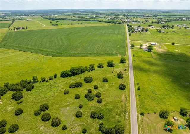 Photo 3 of Sale Pending at 562 County Rd 154, Georgetown, TX 78626 | MLS# 603753 | Listing updated on 2026-10-06