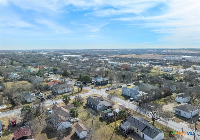 21st image of 1019 W 4th St, Taylor, TX 76574 | MLS# 603922