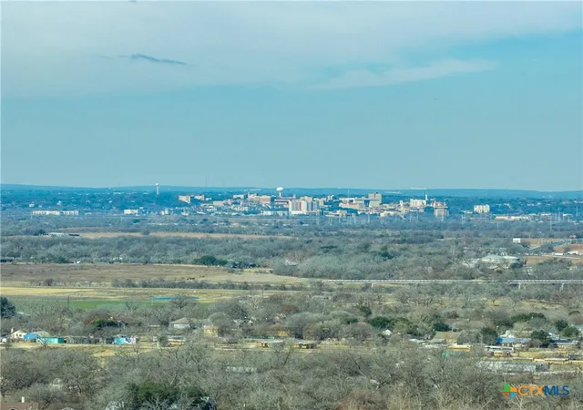 2nd image of 528 Nw River Rd, Martindale, TX 78655 | MLS# 603831