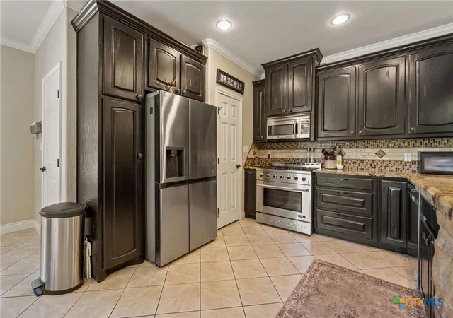 Photo 4 of Single family home for sale at 2804 Cr 1045, Lampasas, TX 76550 | MLS# 603980 | Listing updated on 2026-06-05
