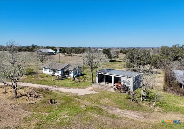 Photo 2 of Sale Pending at 652 County Rd 210, Hallettsville, TX 77964 | MLS# 602420 | Listing updated on 2026-05-06