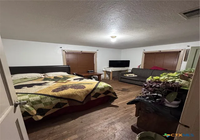 Photo 3 of Single family home for sale at 795 E Mather St, New Braunfels, TX 78130 | MLS# 603862 | Listing updated on 2026-07-22