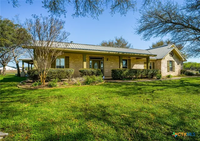 3rd image of 550 Timber Ridge Rd, Marble Falls, TX 78654 | MLS# 604001