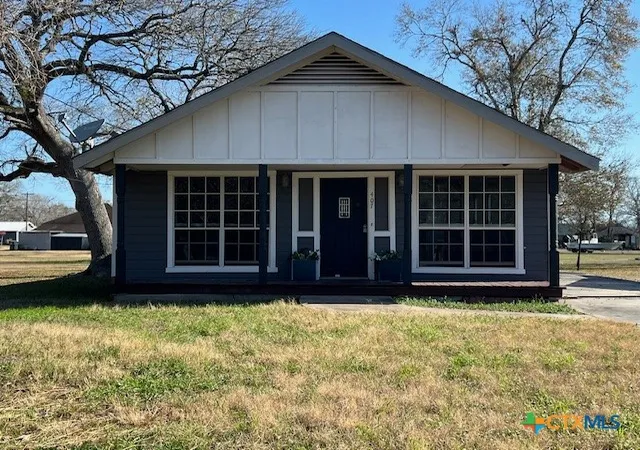 3rd image of 407 Bois D' Arc, Edna, TX 77957 | MLS# 604233