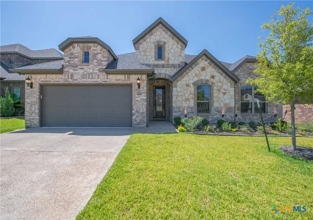 Homes for sale in Woodway, TX | 101 Cedar Creek Ct, Woodway, TX 76712 | MLS# 604265