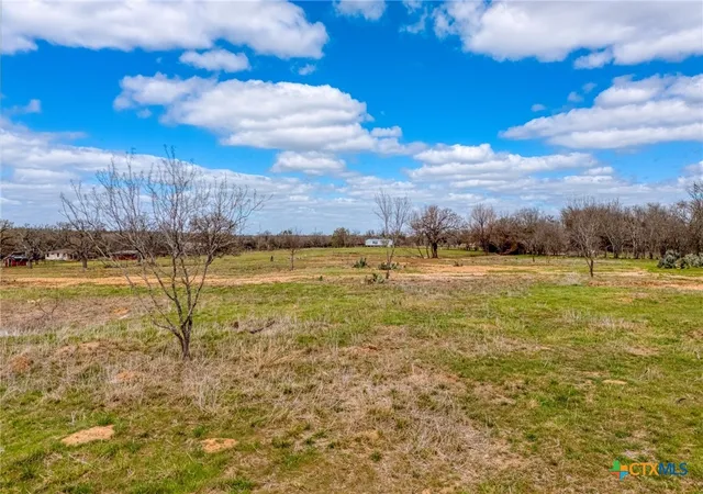 Homes for sale in Rockdale, TX | 430 N Fm 487, Rockdale, TX 76567 | MLS# 603238