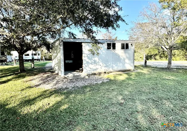 5th image of 2165 457, La Ward, TX 77957 | MLS# 604402