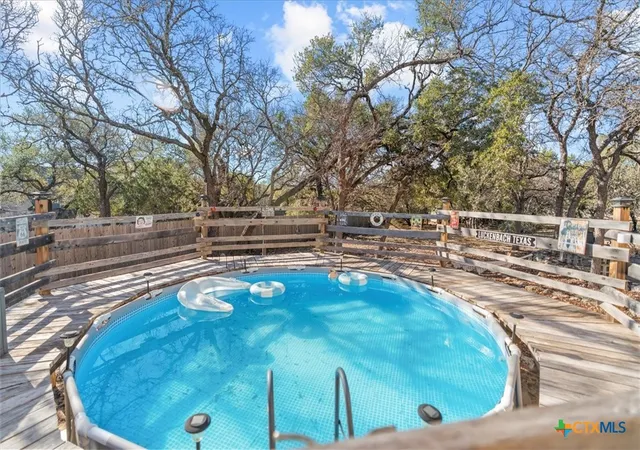 Photo 3 of Sale Pending at 9 Ridgewood Cir, Wimberley, TX 78676 | MLS# 601821 | Listing updated on 2026-07-22