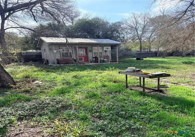 5th image of 219 Pet St, Seguin, TX 78155 | MLS# 604426