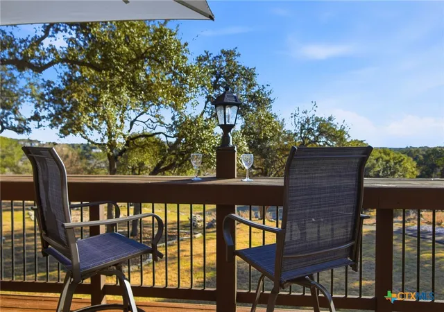 Photo 2 of Single family home for sale at 1616 Cyn Lake, Canyon Lake, TX 78133 | MLS# 604589 | Listing updated on 2026-06-30