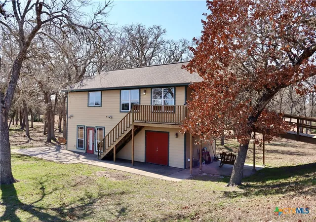 Photo 3 of House for sale at 15631 Fm 682, Yoakum, TX 77995 | MLS# 603328 | Listing updated on 2026-06-29