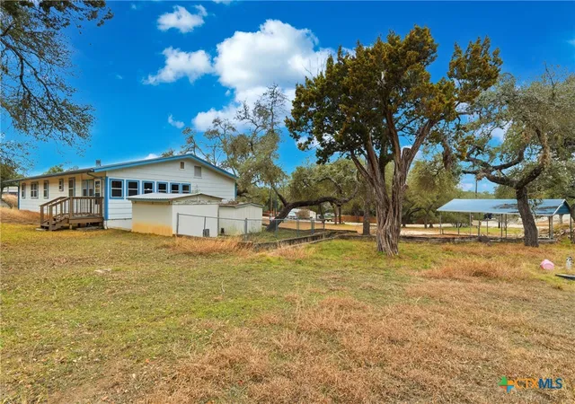 5th image of 333 Tamarack Dr, Canyon Lake, TX 78133 | MLS# 604352