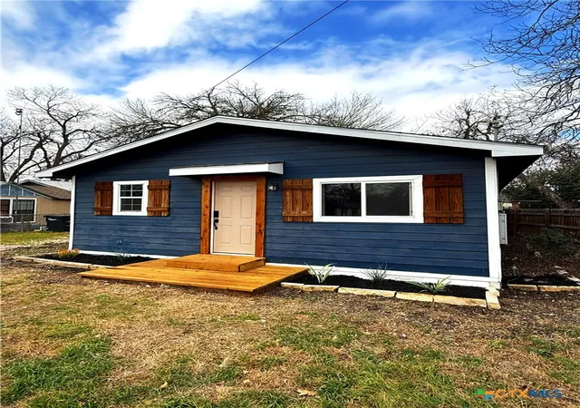 1st image of 1848 W Bridge St, New Braunfels, TX 78130 | MLS# 604659