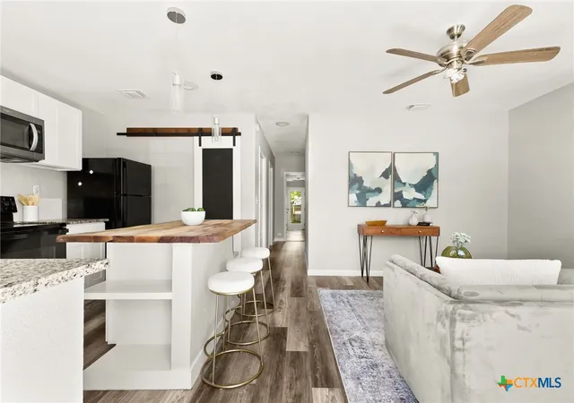 3rd image of 1848 W Bridge St, New Braunfels, TX 78130 | MLS# 604659