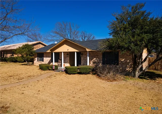2nd image of 106 Sunny Ln, Gatesville, TX 76528 | MLS# 604905