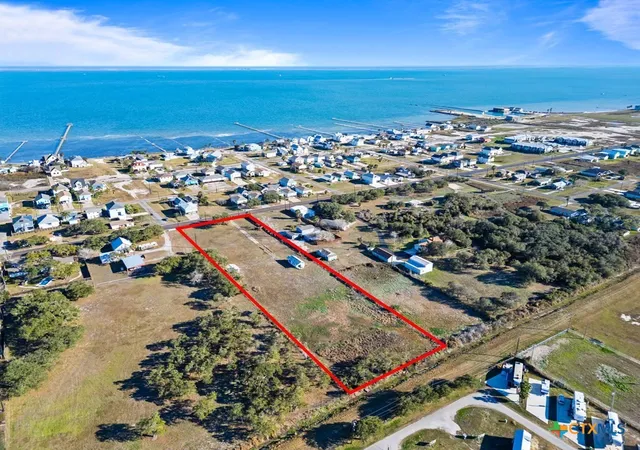 4th image of 1315 S Church, Rockport, TX 78382 | MLS# 604963
