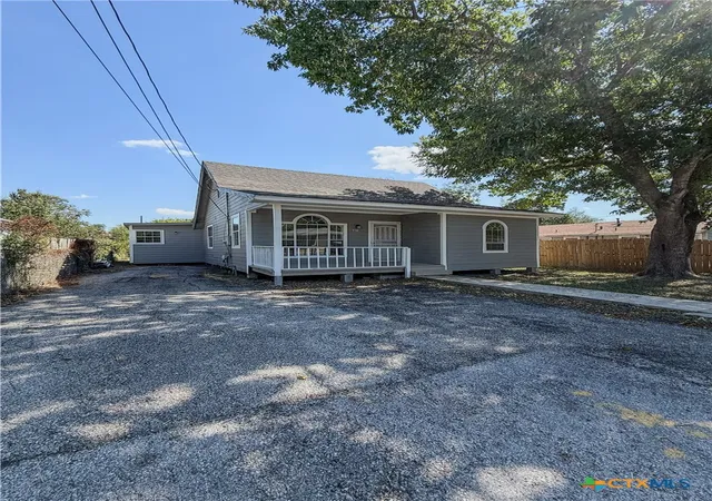 Photo 2 of Single family home for sale at 510 Krause St, Victoria, TX 77901 | MLS# 604998 | Listing updated on 2026-10-08