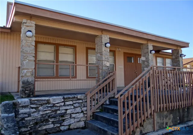 21st image of 1051 Country Club Dr #16, Seguin, TX 78155 | MLS# 604846