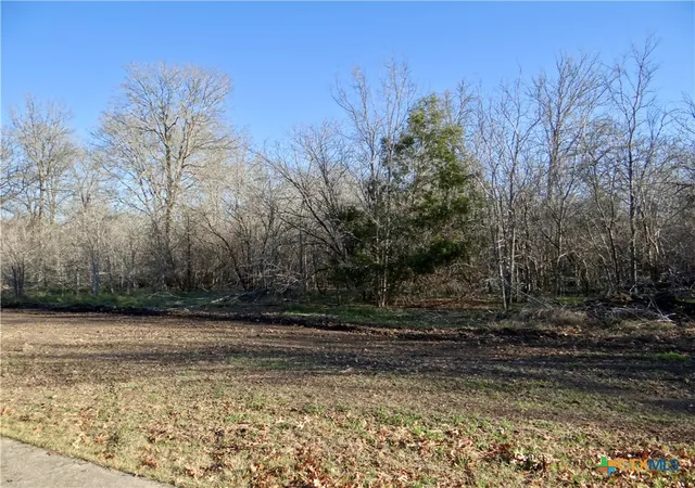 5th image of 1051 Country Club Dr #16, Seguin, TX 78155 | MLS# 604846