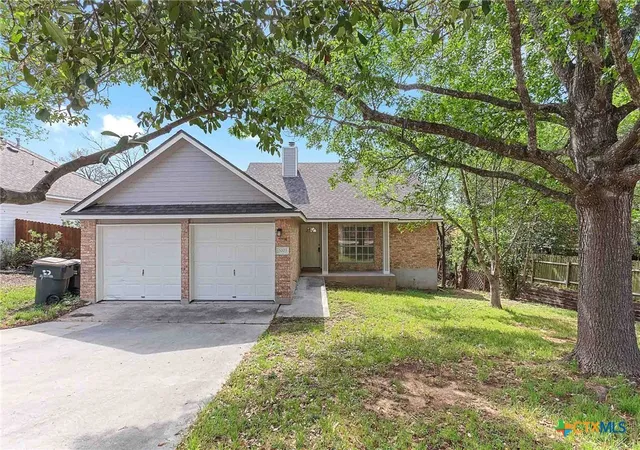 Photo 2 of Single family home for sale at 2003 Ramona Cir, San Marcos, TX 78666 | MLS# 605235 | Listing updated on 2026-07-13