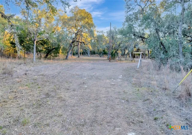 Homes for sale in Hallettsville, TX | 715 Private Road 1051, Hallettsville, TX 77964 | MLS# 605008
