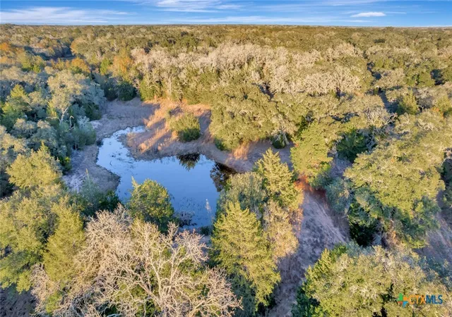 Homes for sale in Hallettsville, TX | 715 Private Road 1051, Hallettsville, TX 77964 | MLS# 605008