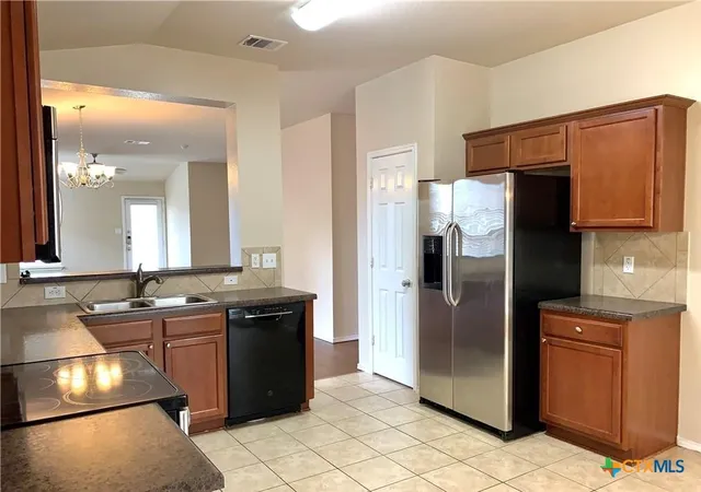 Homes for sale in Copperas Cove, TX | 2103 Scott Dr, Copperas Cove, TX 76522 | MLS# 605409