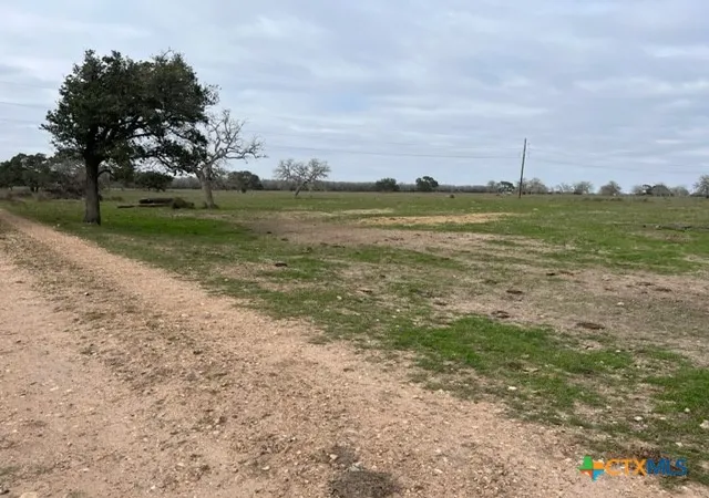Photo 4 of House for sale at 2292 Garrett Rd, Yoakum, TX 77995 | MLS# 605444 | Listing updated on 2026-02-25