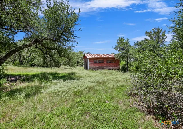 Photo 3 of House for sale at 101 Purple Sage St, Driftwood, TX 78619 | MLS# 605119 | Listing updated on 2026-07-23