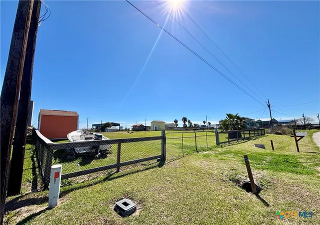 3rd image of 355 County Road 202, Bay City, TX 77414 | MLS# 605601