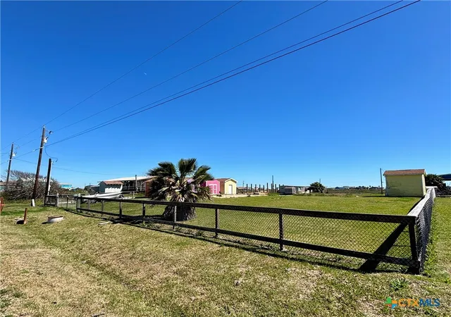 5th image of 355 County Road 202, Bay City, TX 77414 | MLS# 605601