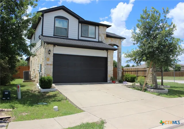 Photo 3 of Single family home for sale at 12301 Stoneridge Gap Ln, Manor, TX 78653 | MLS# 605708 | Listing updated on 2026-02-28