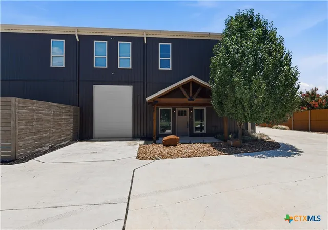 2nd image of 2948 Goodwin Ln, New Braunfels, TX 78130 | MLS# 605819